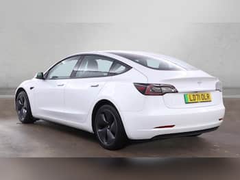 Used Tesla Model 3 2021 for sale - 79737785: Photo