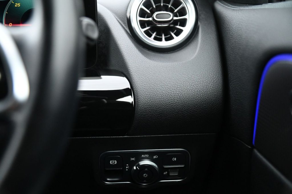 Used Mercedes-Benz EQA 2021 for sale - 77520610: Photo 15