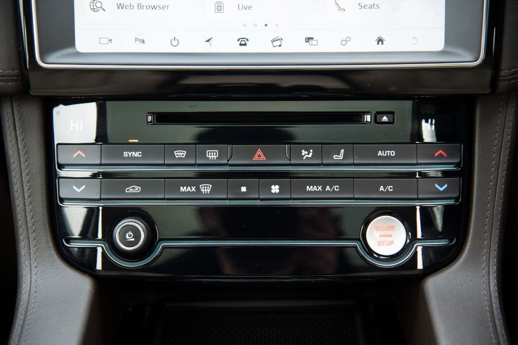 Used Jaguar F-Pace 2018 for sale - 76950200: Photo 18