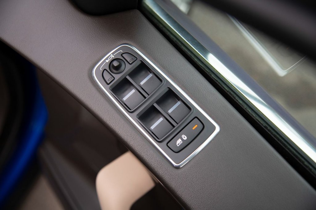 Used Jaguar F-Pace 2018 for sale - 76950200: Photo 25