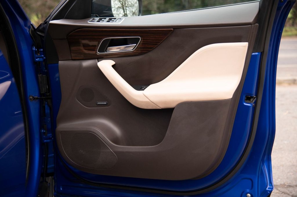 Used Jaguar F-Pace 2018 for sale - 76950200: Photo 26