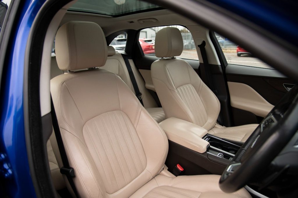 Used Jaguar F-Pace 2018 for sale - 76950200: Photo 29