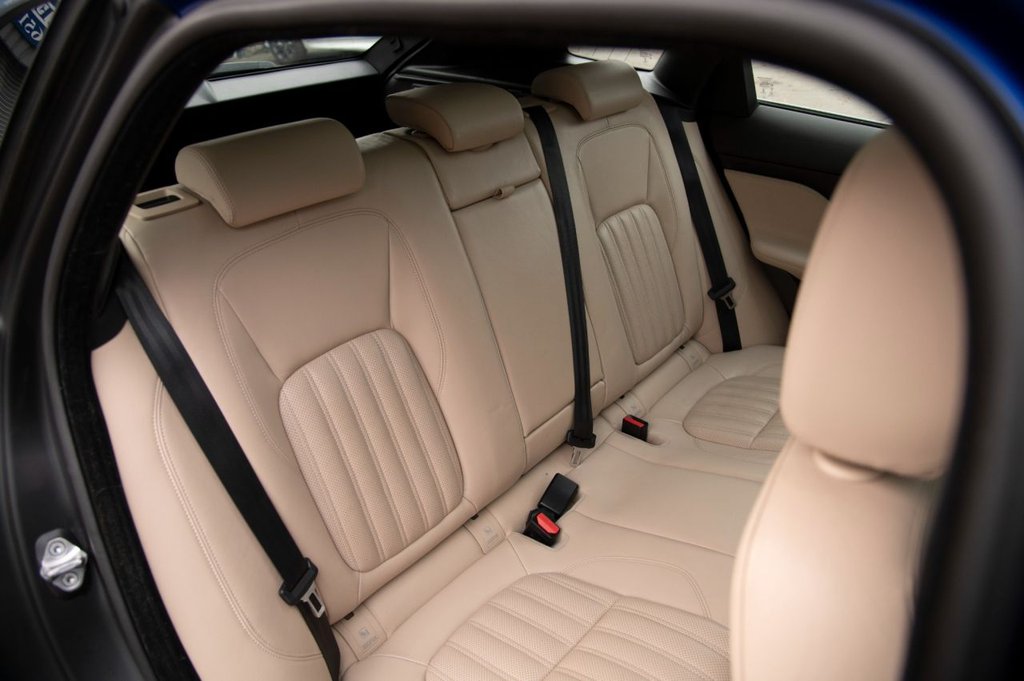 Used Jaguar F-Pace 2018 for sale - 76950200: Photo 30