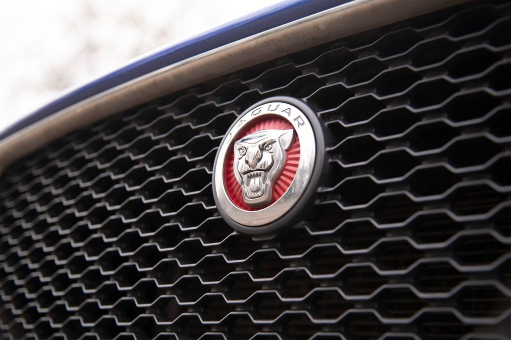 Used Jaguar F-Pace 2018 for sale - 76950200: Photo 34