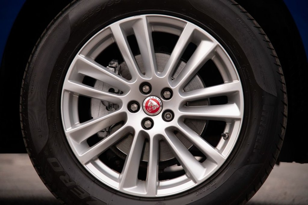 Used Jaguar F-Pace 2018 for sale - 76950200: Photo 38