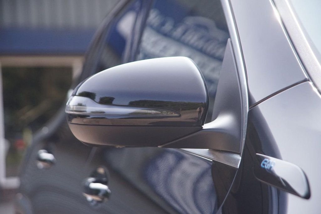 Used Mercedes-Benz EQA 2022 for sale - 76768791: Photo 41