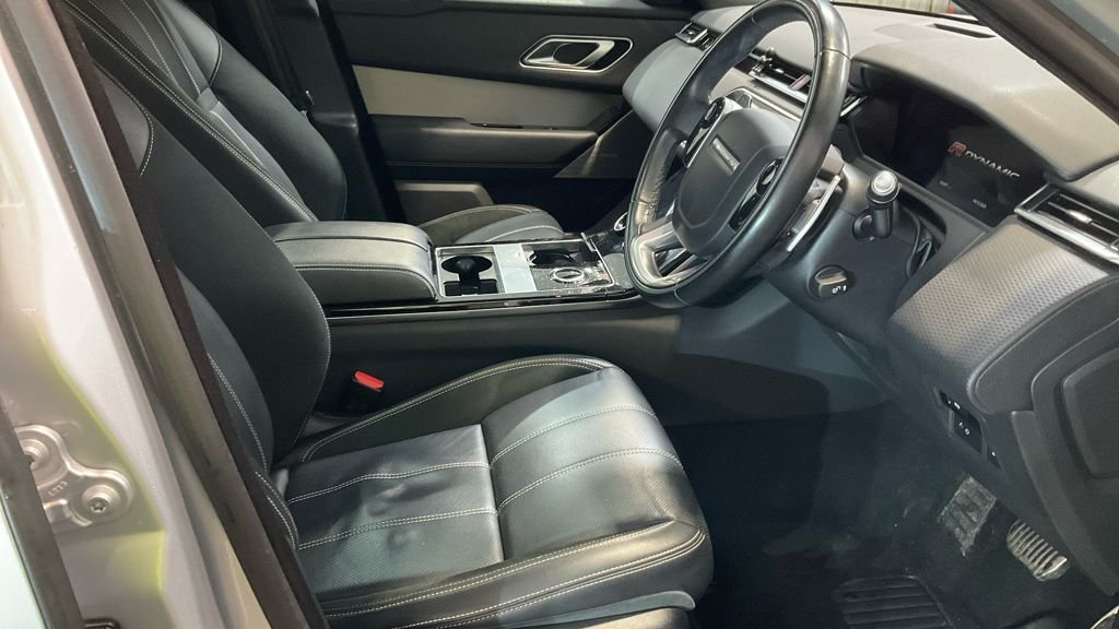 Used Land Rover Range Rover Velar 2020 for sale - 76973457: Photo 5