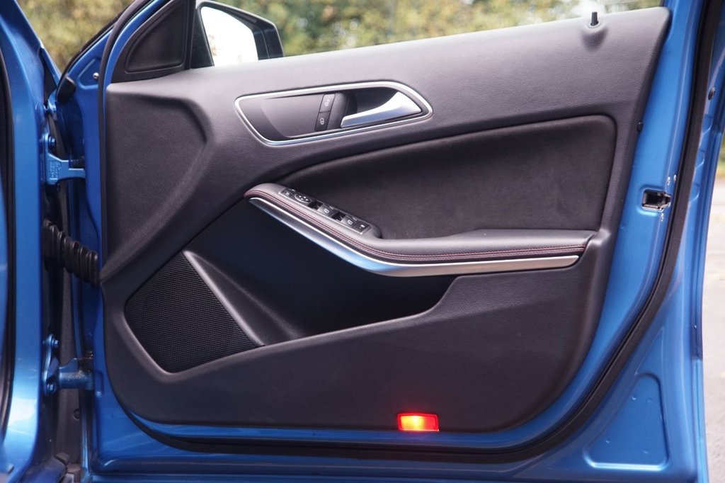 Used Mercedes-Benz A-Class 2015 for sale - 76147669: Photo 27