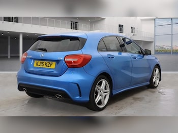 Used Mercedes-Benz A-Class 2015 for sale - 76147669: Photo 2