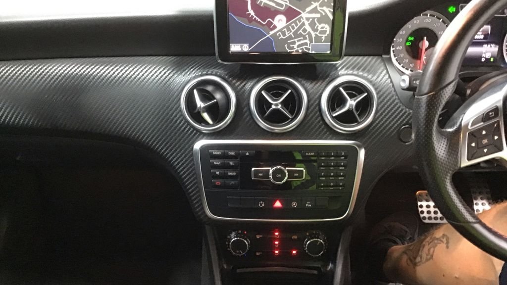 Used Mercedes-Benz A-Class 2015 for sale - 76147669: Photo 8