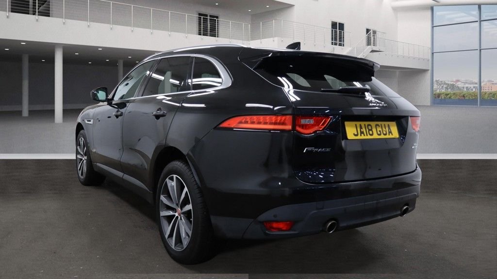 Used Jaguar F-Pace 2018 for sale - 76010013: Photo 3