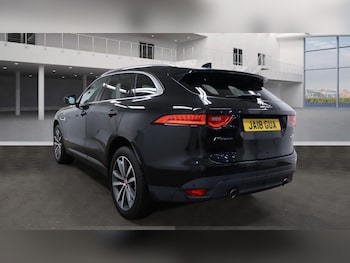Used Jaguar F-Pace 2018 for sale - 76010013: Photo 3