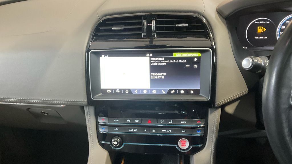 Used Jaguar F-Pace 2018 for sale - 76010013: Photo 8