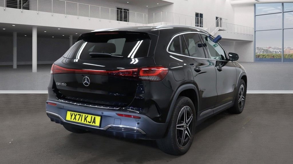 Used Mercedes-Benz EQA 2021 for sale - 76417509: Photo 2