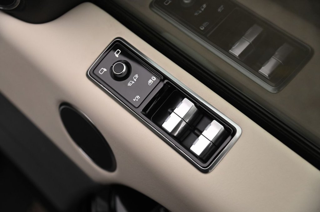 Used Land Rover Range Rover Sport 2018 for sale - 77422071: Photo 30