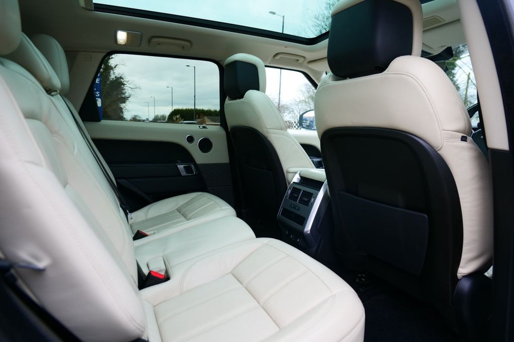 Used Land Rover Range Rover Sport 2019 for sale - 77547380: Photo 33