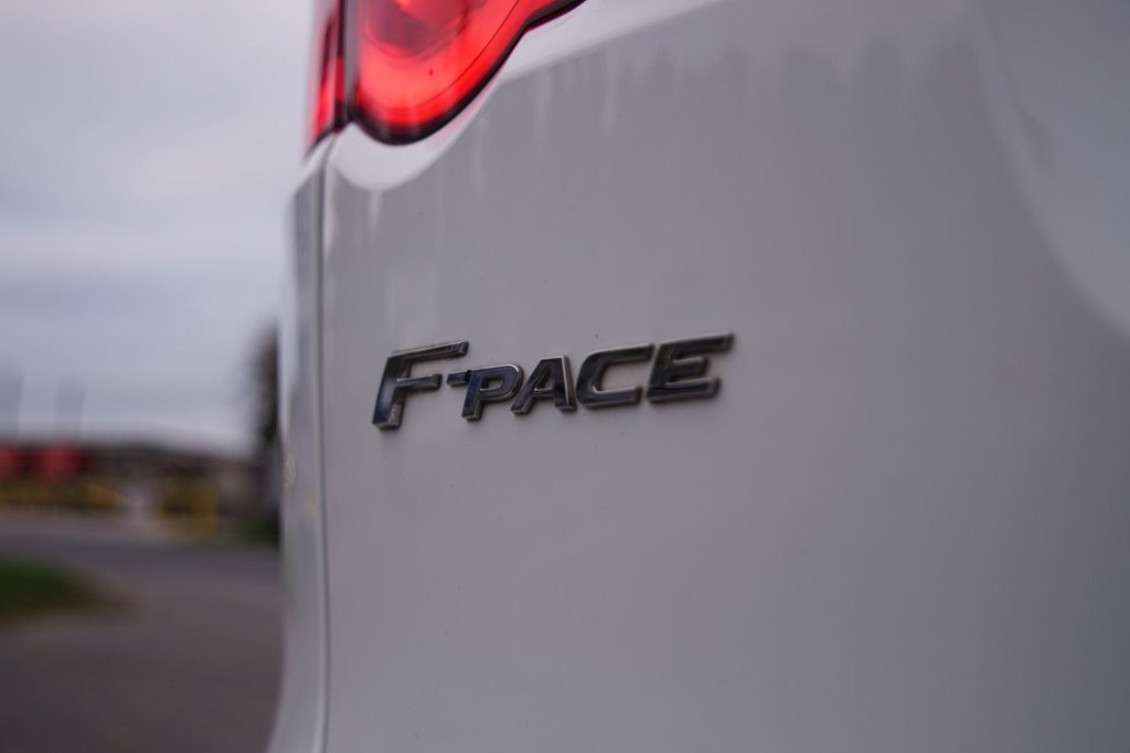 Used Jaguar F-Pace 2017 for sale - 76665492: Photo 43
