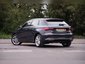 Used Audi A3 2022 for sale - 75998937: Photo 2