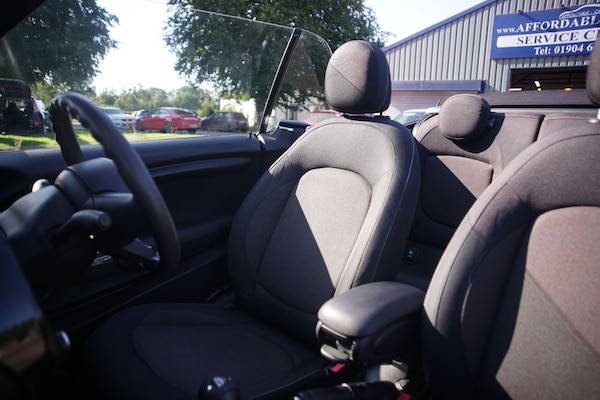 Used MINI Convertible 2018 for sale - 75410903: Photo 23
