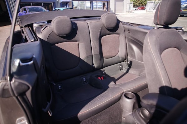 Used MINI Convertible 2018 for sale - 75410903: Photo 30