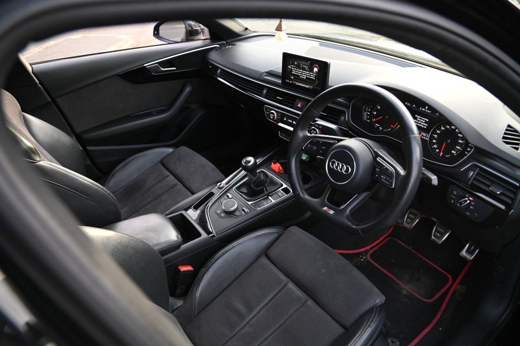 Used Audi A4 2017 for sale - 77139552: Photo 3