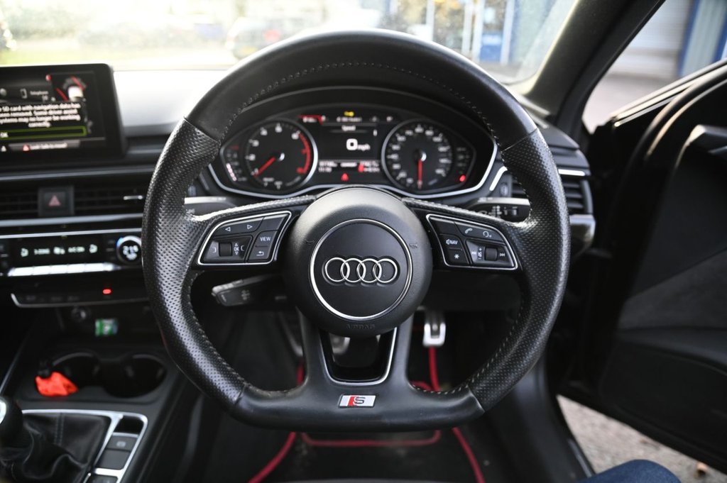 Used Audi A4 2017 for sale - 77139552: Photo 4