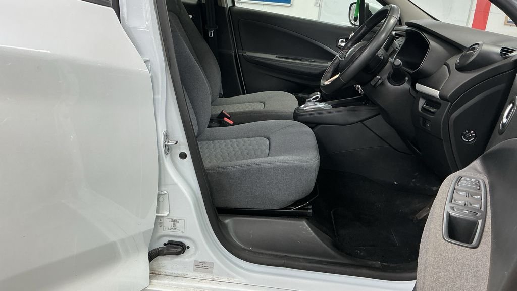 Used Renault Zoe 2021 for sale - 78200704: Photo 7