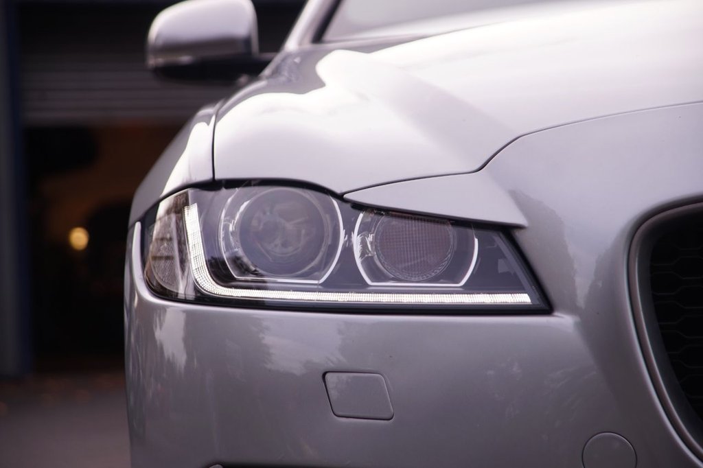 Used Jaguar XF 2019 for sale - 76119318: Photo 32