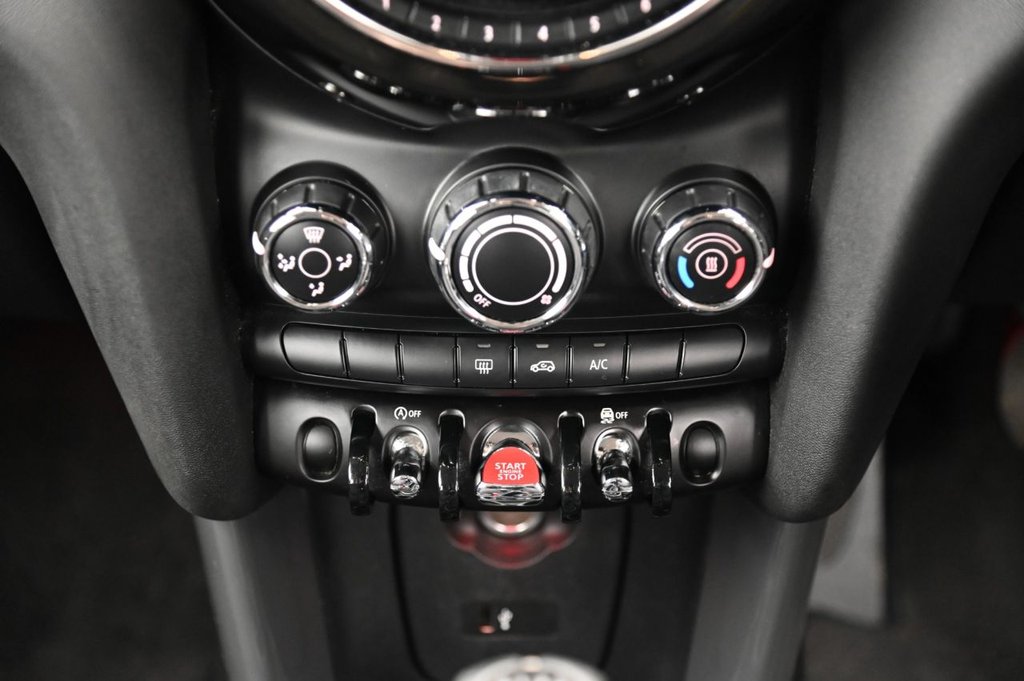 Used MINI Hatch 2019 for sale - 77200400: Photo 17