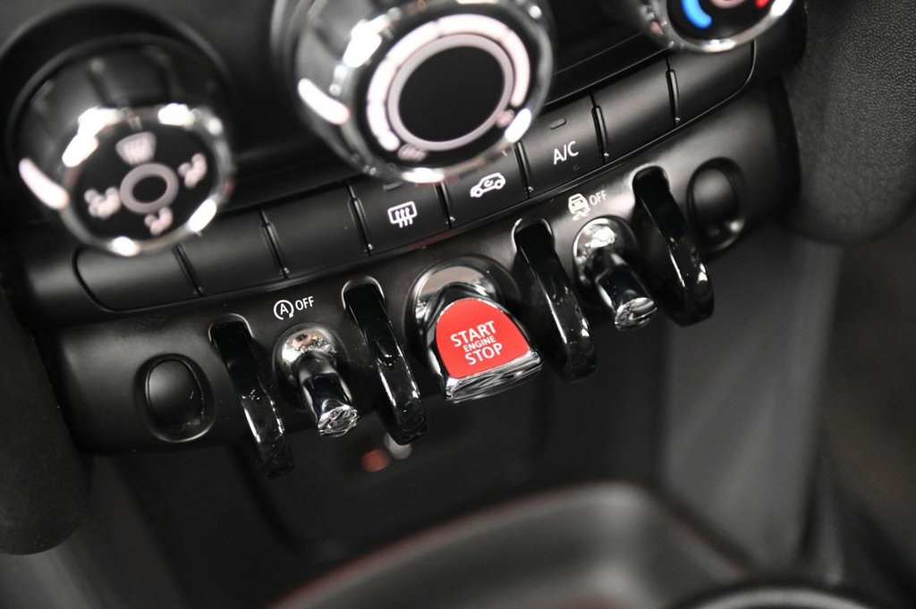 Used MINI Hatch 2019 for sale - 77200400: Photo 18