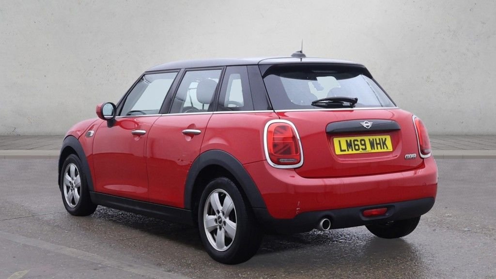 Used MINI Hatch 2019 for sale - 77200400: Photo 3