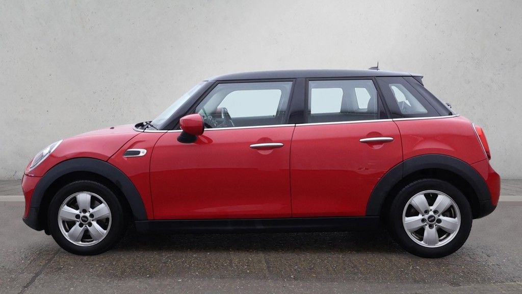 Used MINI Hatch 2019 for sale - 77200400: Photo 6