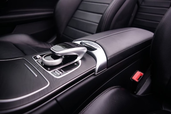 Used Mercedes-Benz C-Class 2018 for sale - 75347514: Photo 22
