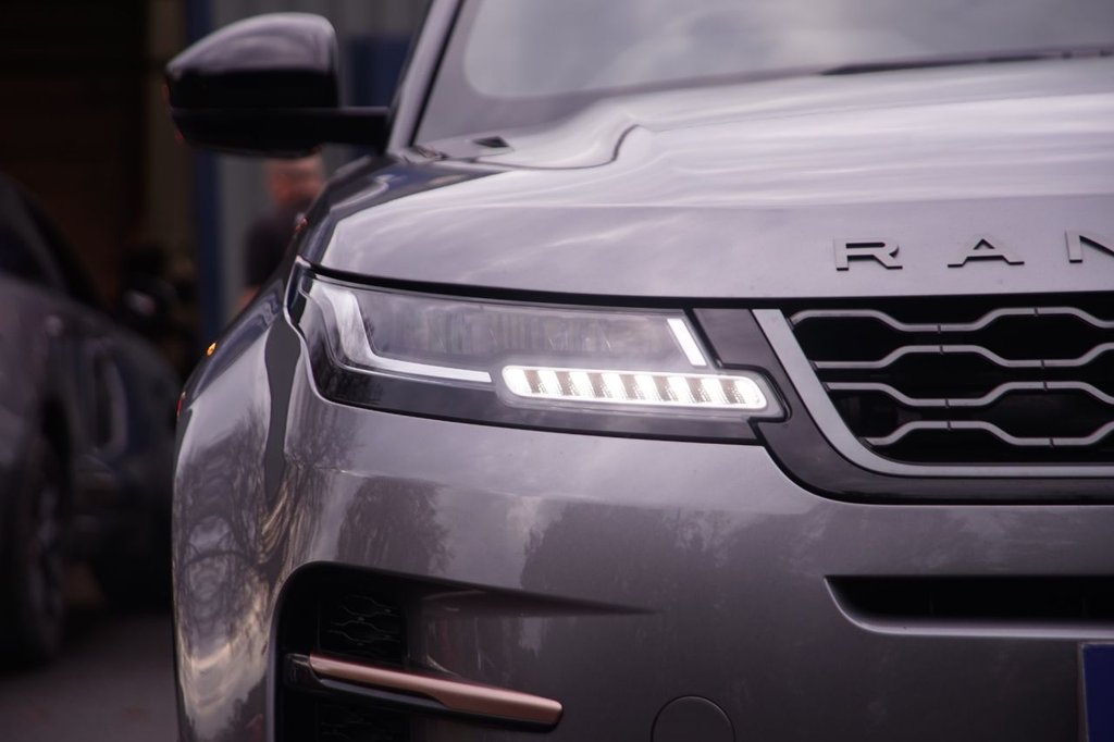 Used Land Rover Range Rover Evoque 2021 for sale - 76739934: Photo 32