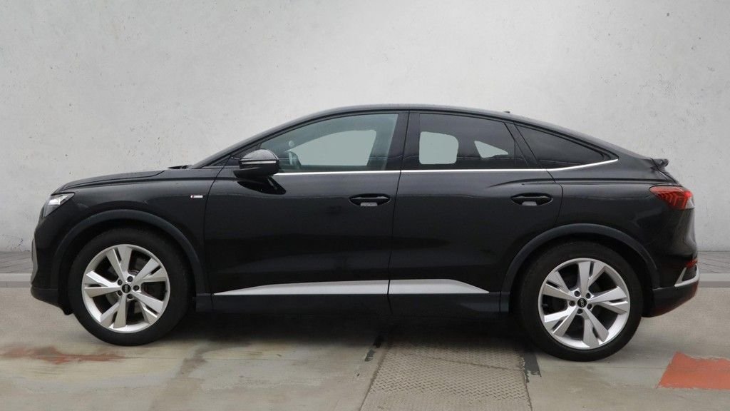 Used Audi Q4 e-tron 2023 for sale - 78200508: Photo 6