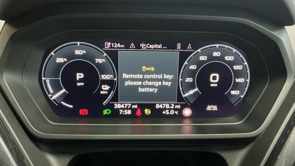 Used Audi Q4 e-tron 2023 for sale - 78200508: Photo 9