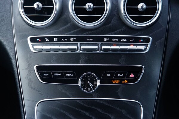 Used Mercedes-Benz C-Class 2019 for sale - 76029621: Photo 18