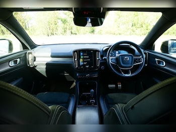 Used Volvo XC40 2021 for sale - 78413568: Photo