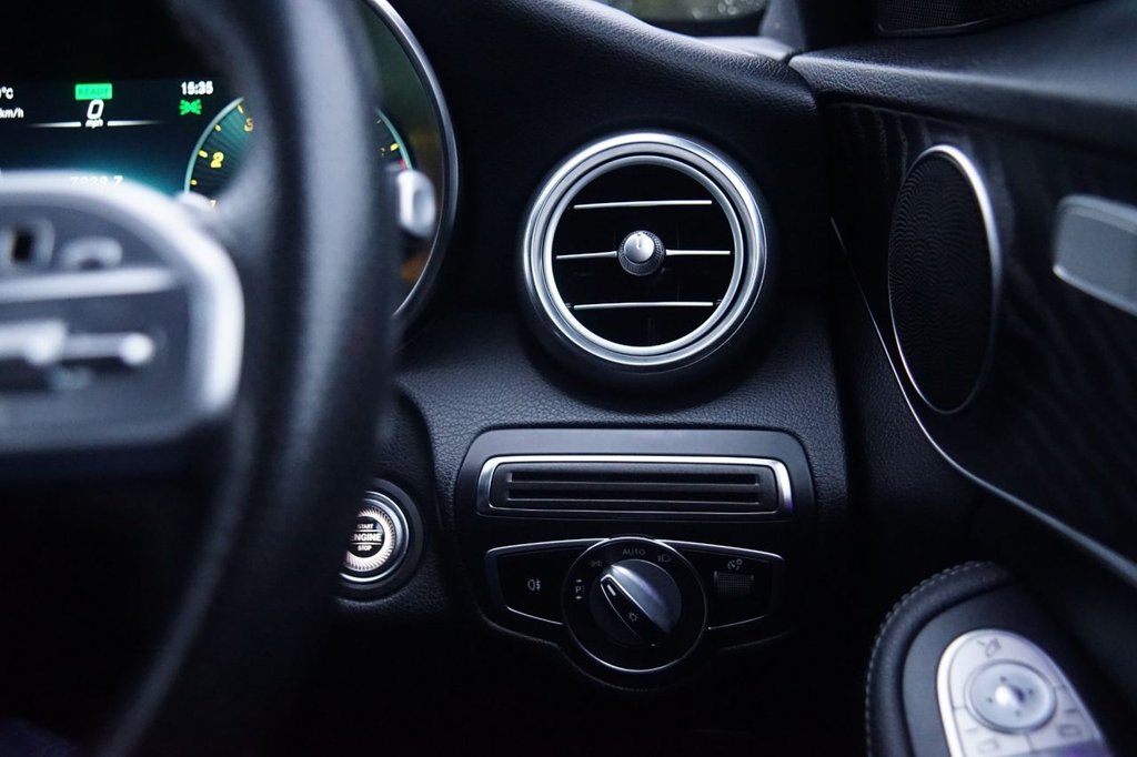 Used Mercedes-Benz C Class 2019 for sale - 76417314: Photo 15