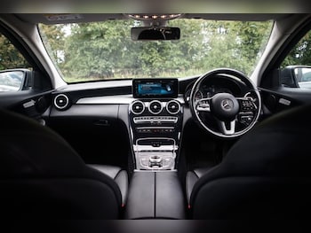 Used Mercedes-Benz C-Class 2019 for sale - 75320497: Photo