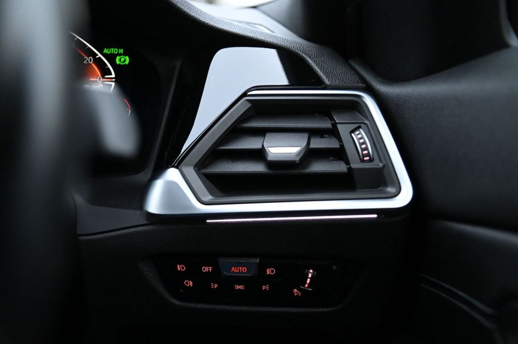 Used BMW 3 Series 2021 for sale - 77692943: Photo 16