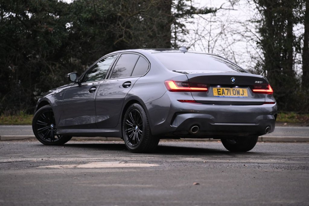 Used BMW 3 Series 2021 for sale - 77692943: Photo 2