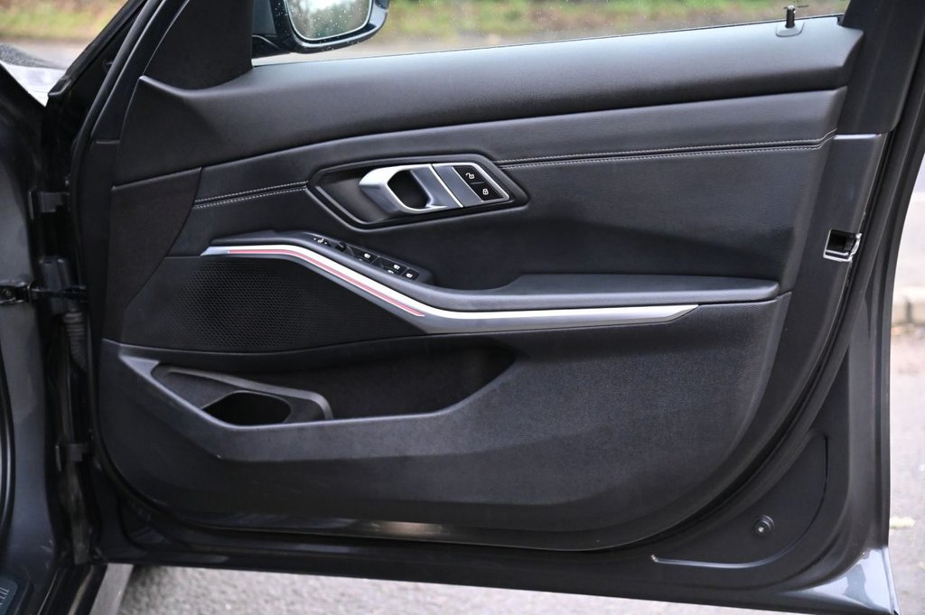 Used BMW 3 Series 2021 for sale - 77692943: Photo 29
