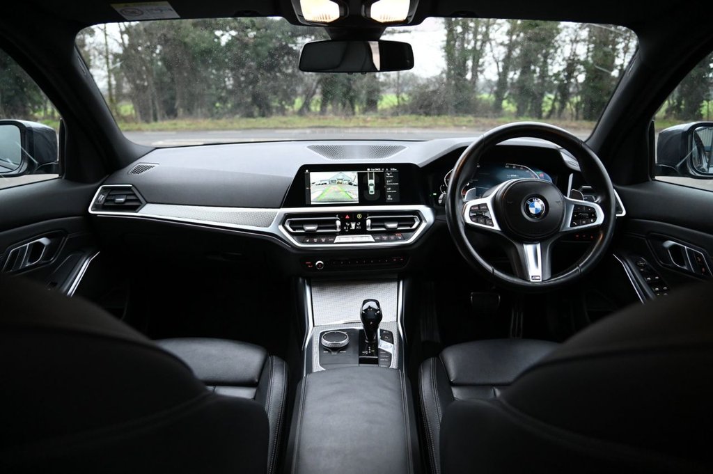 Used BMW 3 Series 2021 for sale - 77692943: Photo 3