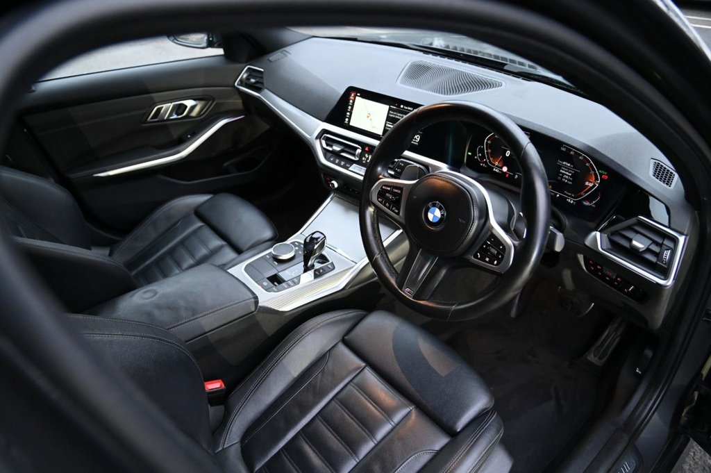 Used BMW 3 Series 2021 for sale - 77692943: Photo 30