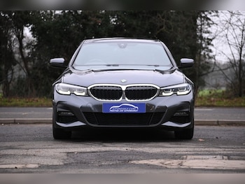 Used BMW 3 Series 2021 for sale - 77692943: Photo