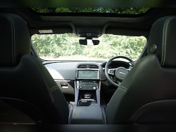 Used Jaguar F-Pace 2020 for sale - 75488163: Photo