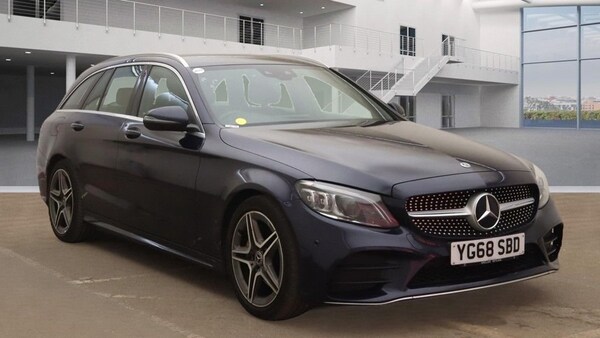 Used Mercedes-Benz C-Class 2019 for sale - 76009654: Photo 1