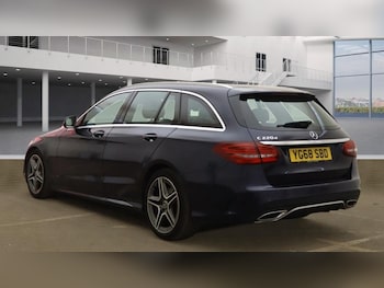 Used Mercedes-Benz C-Class 2019 for sale - 76009654: Photo 3