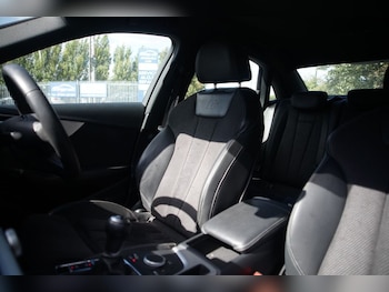 Used Audi A4 2019 for sale - 75875306: Photo